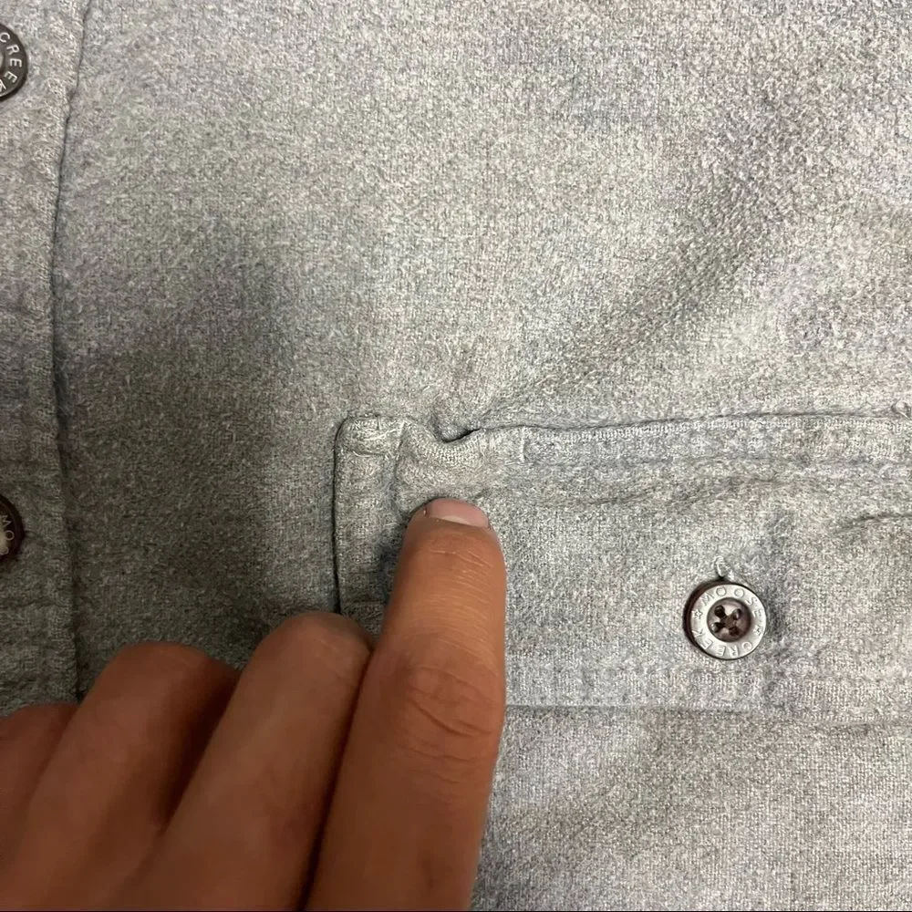 Moose Creek Legendary Clothing Flannel in Gray (L) - Picture 2 of 10
